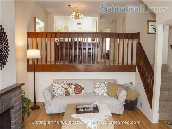 Spacious La Jolla Village townhouse Home Rental in San Diego, California, United States 3